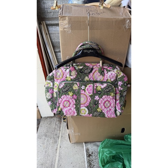 Vera Bradley Floral Quilted Diaper Bag Baby Bag Green Pink - Picture 2 of 9